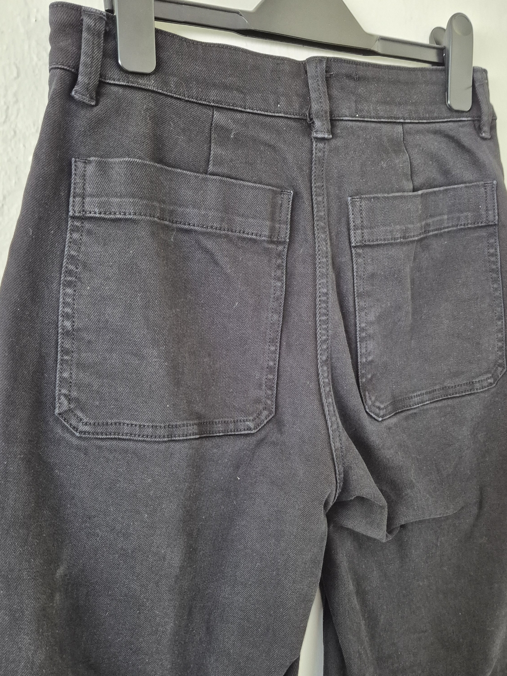 Everlane The Cropped Straight Jean (Short) | Size 0 / 26" - Picture 9 of 11
